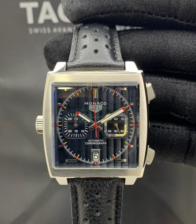 Tag Heuer TH 28